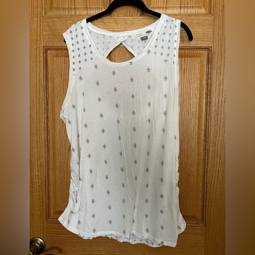 Old Navy Maternity Tank Top with Keyhole Back | Size XXL